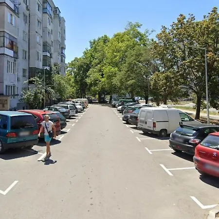 Cozy With Free Parking Apartman Várna