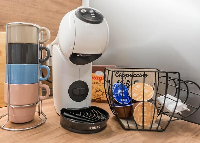 Cozy With Free Parking Daire