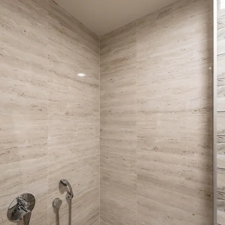 Cozy With Free Parking * 瓦爾納