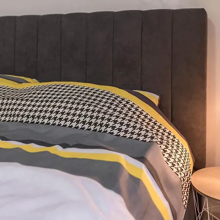 Cozy With Free Parking Daire Varna