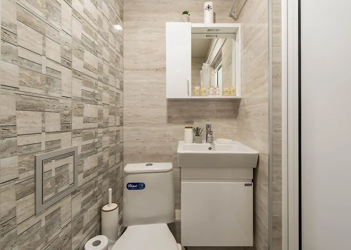 Apartment Cozy With Free Parking *