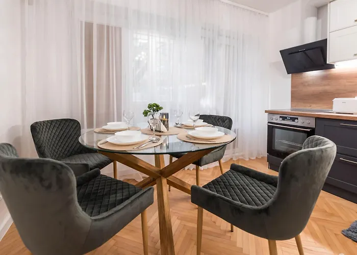 Apartment Cozy With Free Parking Varna